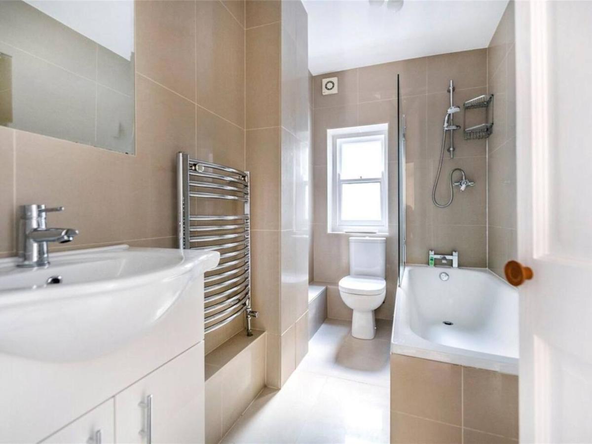 Luxury Fulham Flat With 5* Touches Nr River Thames لندن المظهر الخارجي الصورة