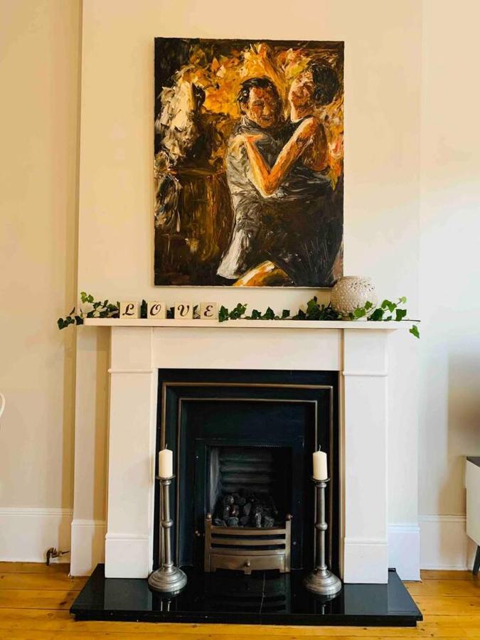 Luxury Fulham Flat With 5* Touches Nr River Thames لندن المظهر الخارجي الصورة